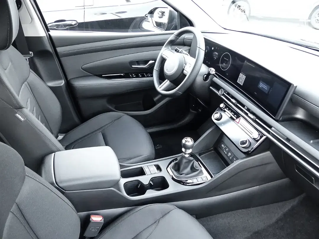 Hyundai TUCSON - Thumbnail 4