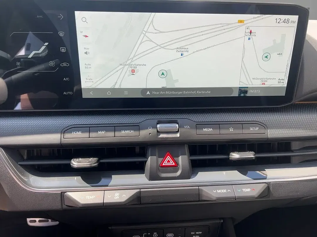 Kia K4 - Thumbnail 9
