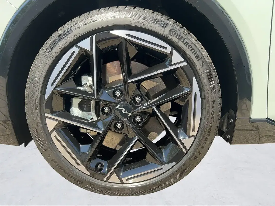 Kia K4 - Thumbnail 10