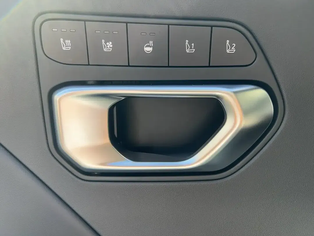 Kia K4 - Thumbnail 11