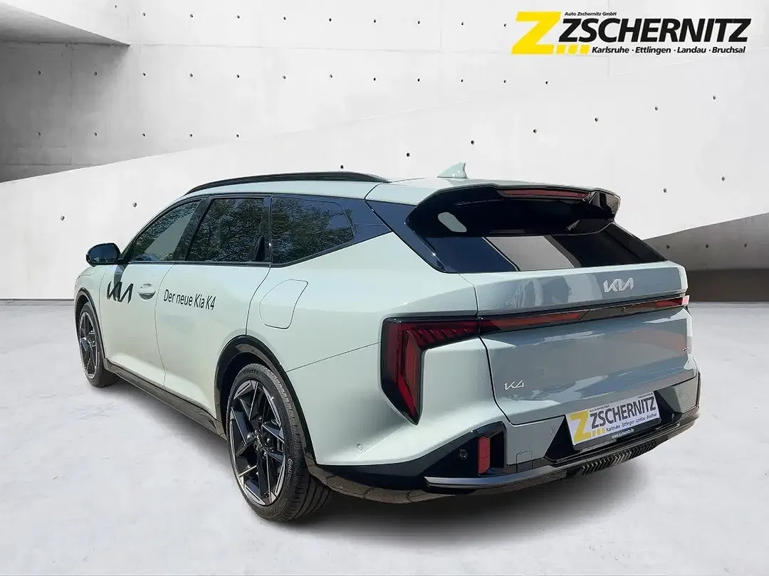 Kia K4 - Thumbnail 2
