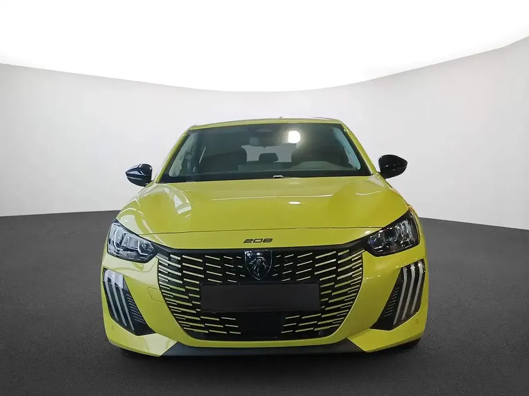 Peugeot 208 - Thumbnail 1