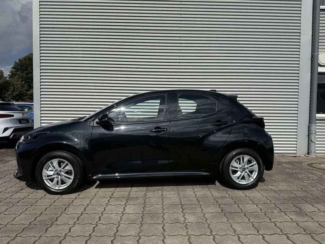 Mazda 2 - Thumbnail 4