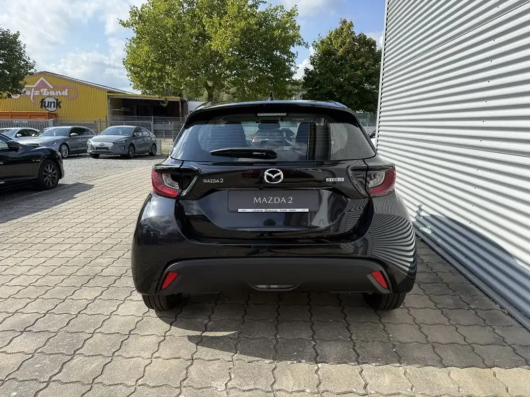Mazda 2 - Thumbnail 6