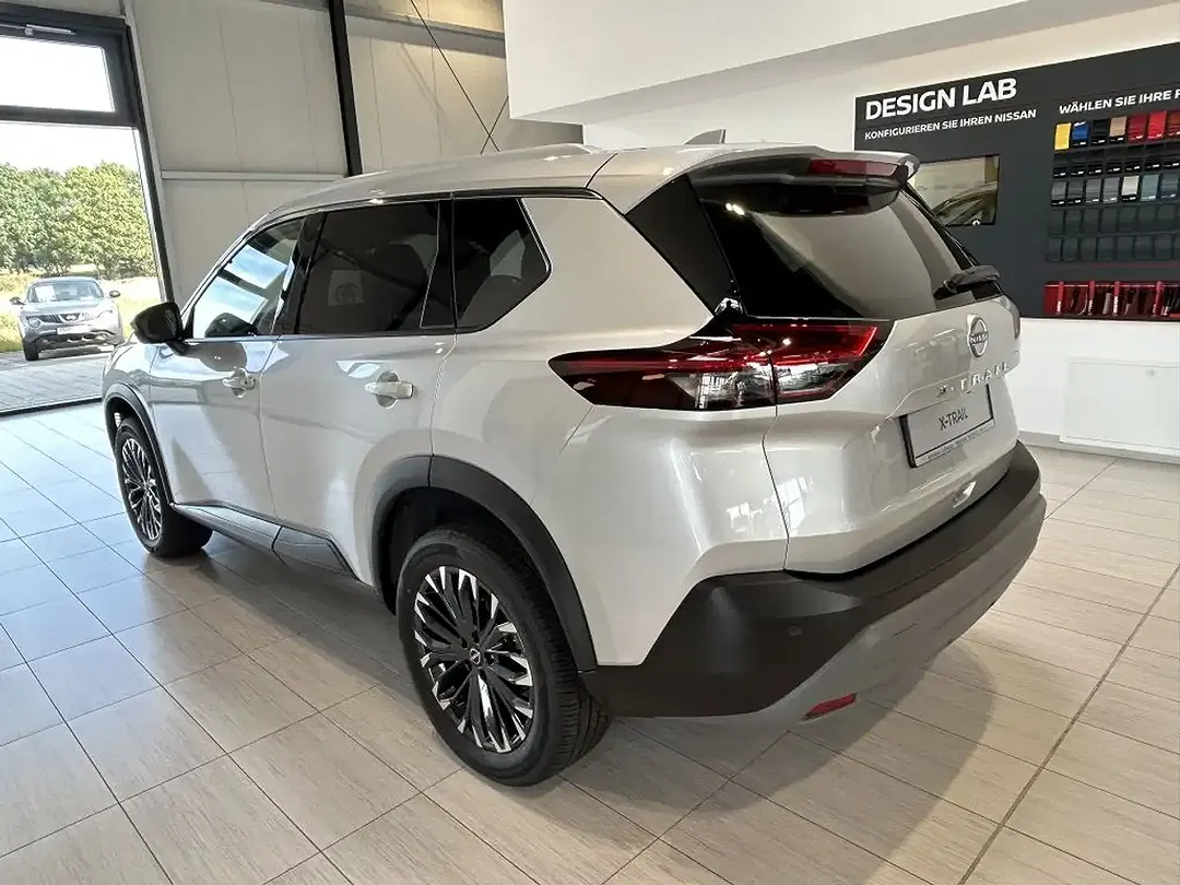 Nissan X-Trail - Thumbnail 4