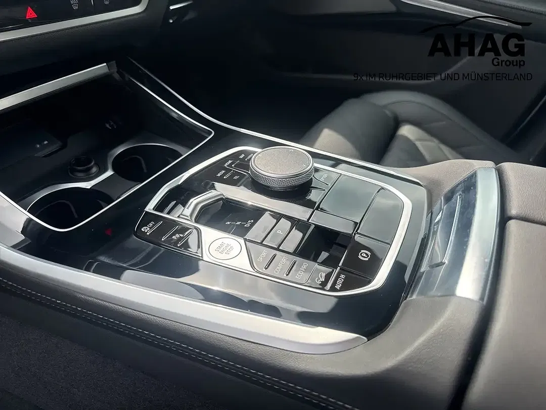 BMW X5 - Thumbnail 10