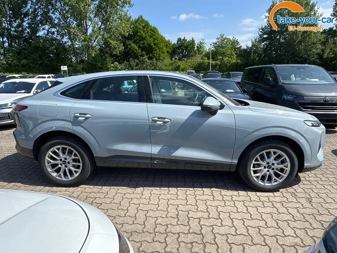 Audi Q3 - Thumbnail 6