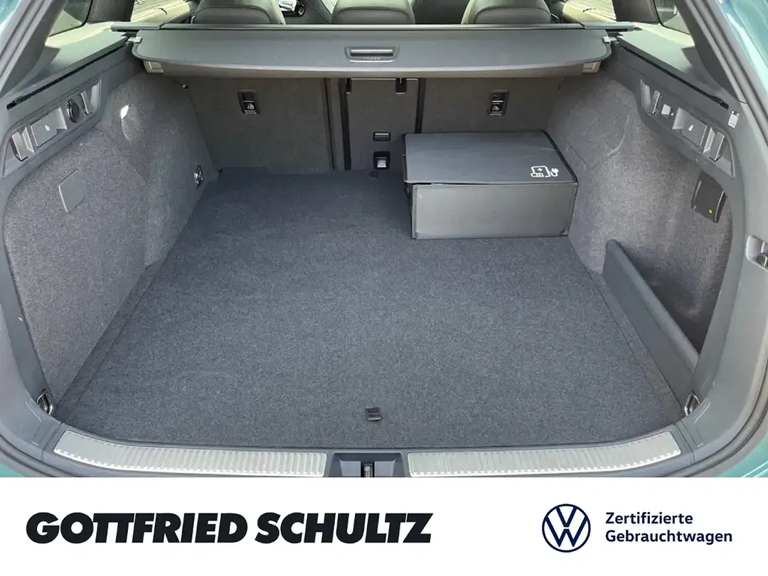 Volkswagen Passat Variant - Thumbnail 10
