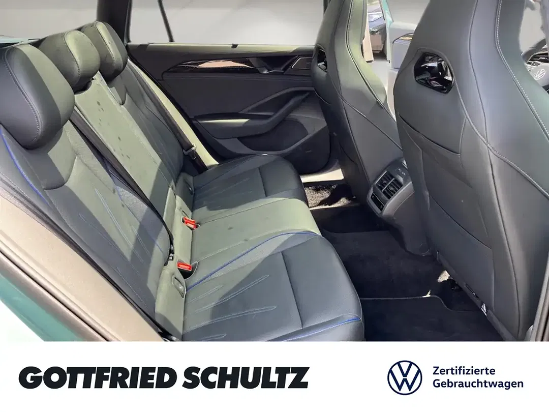 Volkswagen Passat Variant - Thumbnail 9