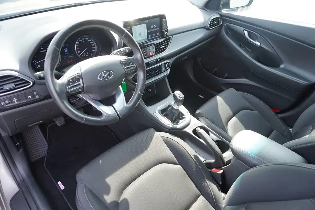 Hyundai i30 - Thumbnail 10