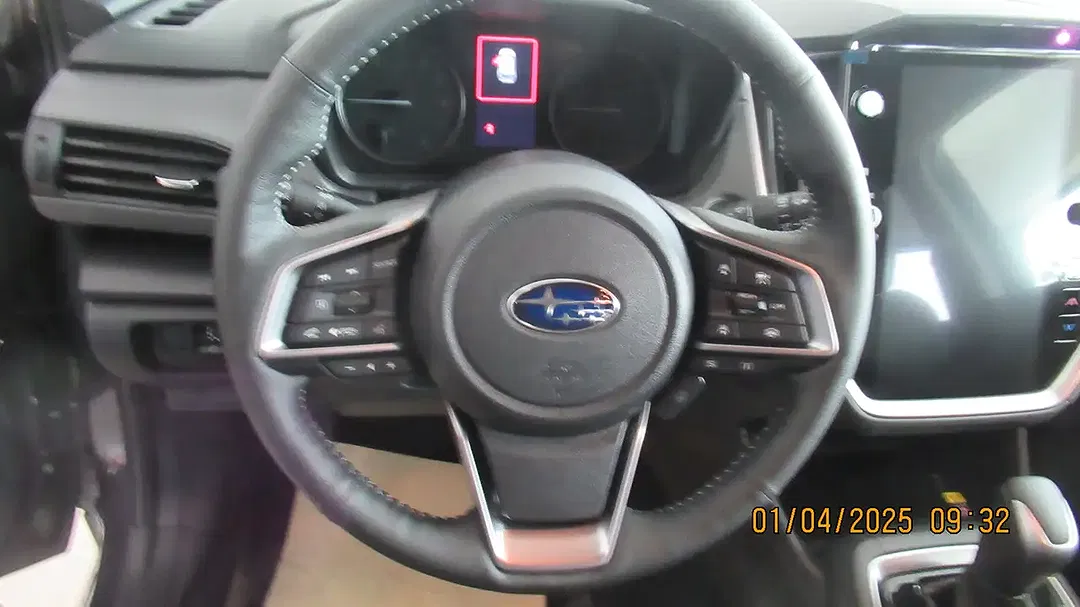 Subaru Crosstrek - Thumbnail 11