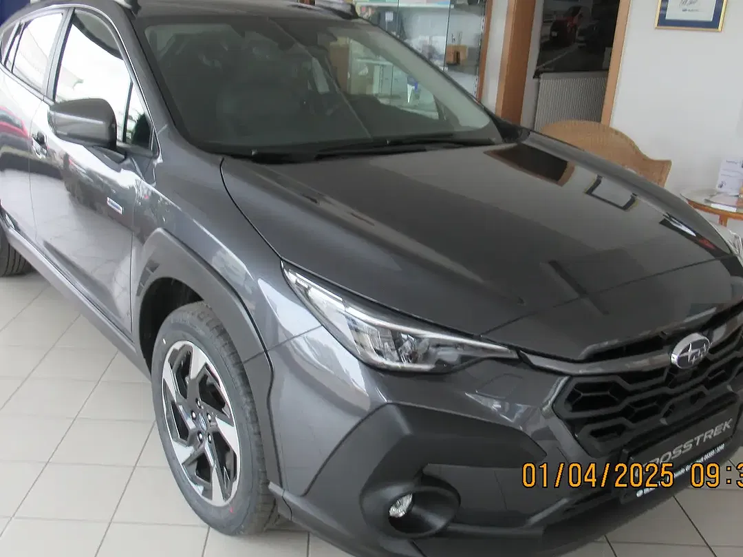Subaru Crosstrek - Thumbnail 14