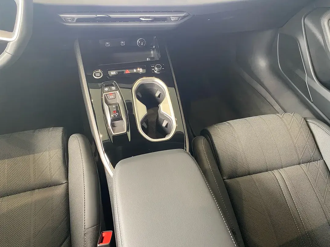 Audi A6 - Thumbnail 7