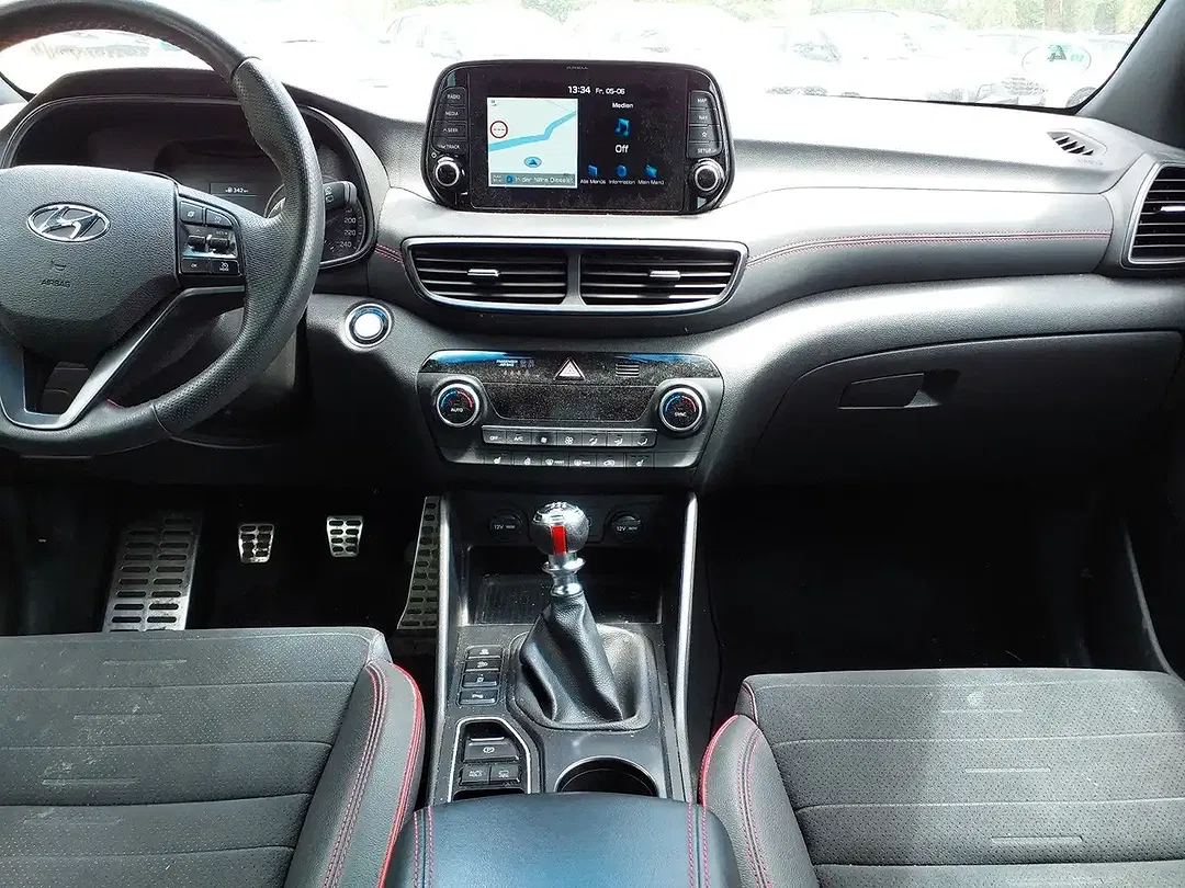 Hyundai TUCSON - Thumbnail 15