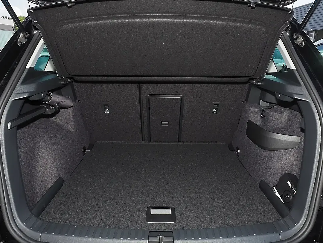 Skoda Karoq - Thumbnail 9