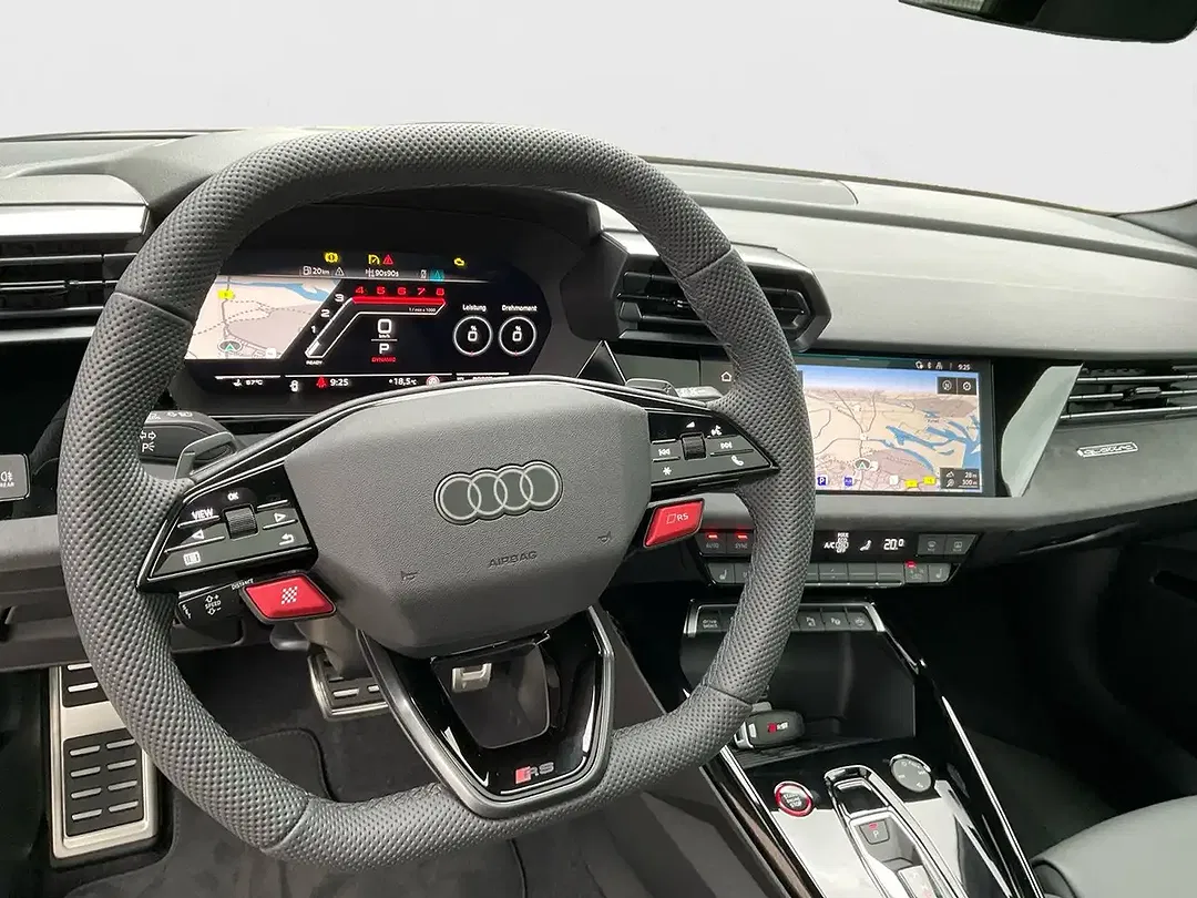 Audi RS3 - Thumbnail 10