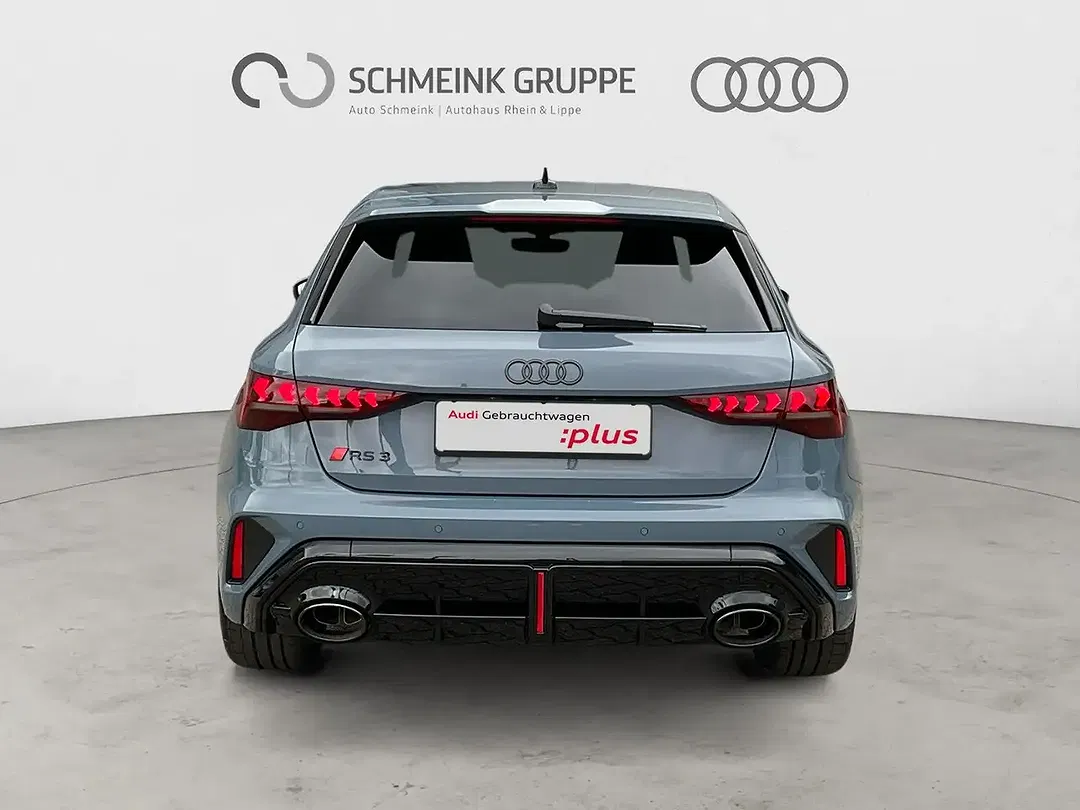 Audi RS3 - Thumbnail 4