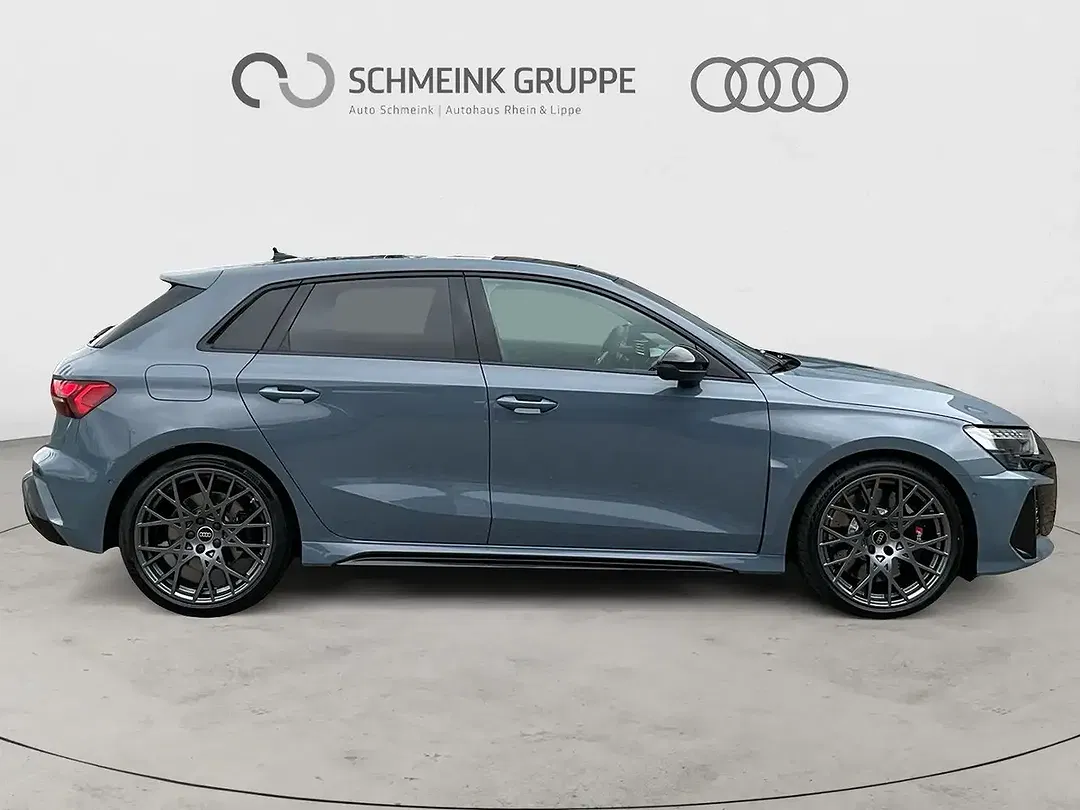 Audi RS3 - Thumbnail 6