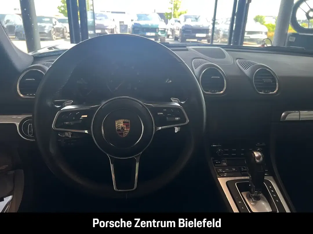 Porsche Cayman - Thumbnail 10