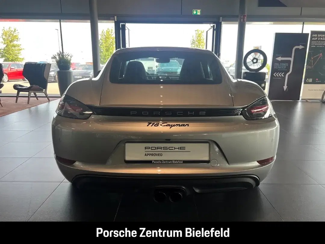 Porsche Cayman - Thumbnail 4