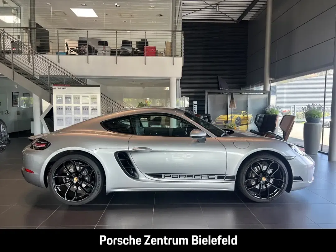 Porsche Cayman - Thumbnail 6