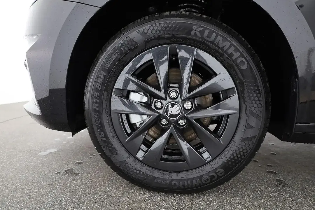 Skoda Fabia - Thumbnail 13