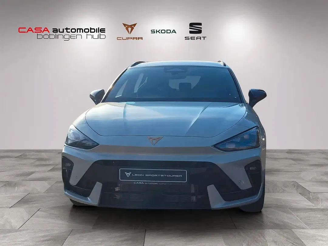 CUPRA Leon - Thumbnail 2