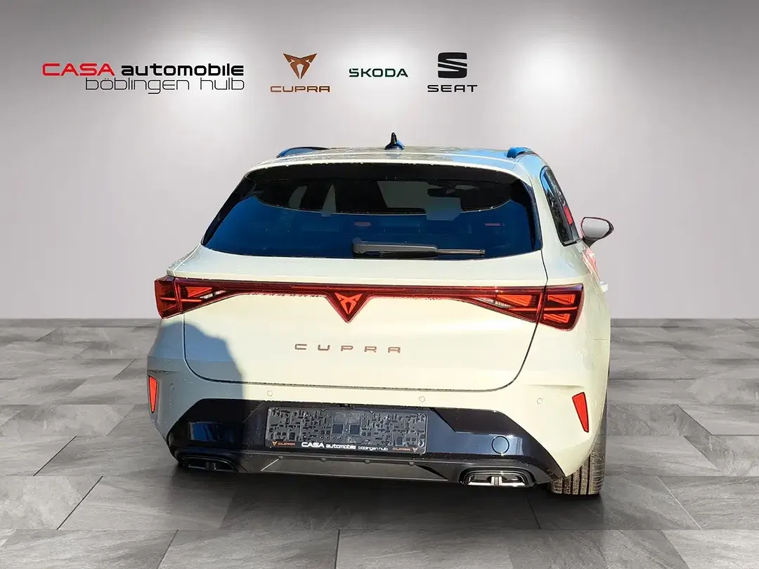 CUPRA Leon - Thumbnail 5
