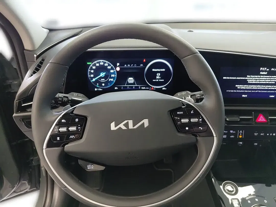 Kia Niro - Thumbnail 11