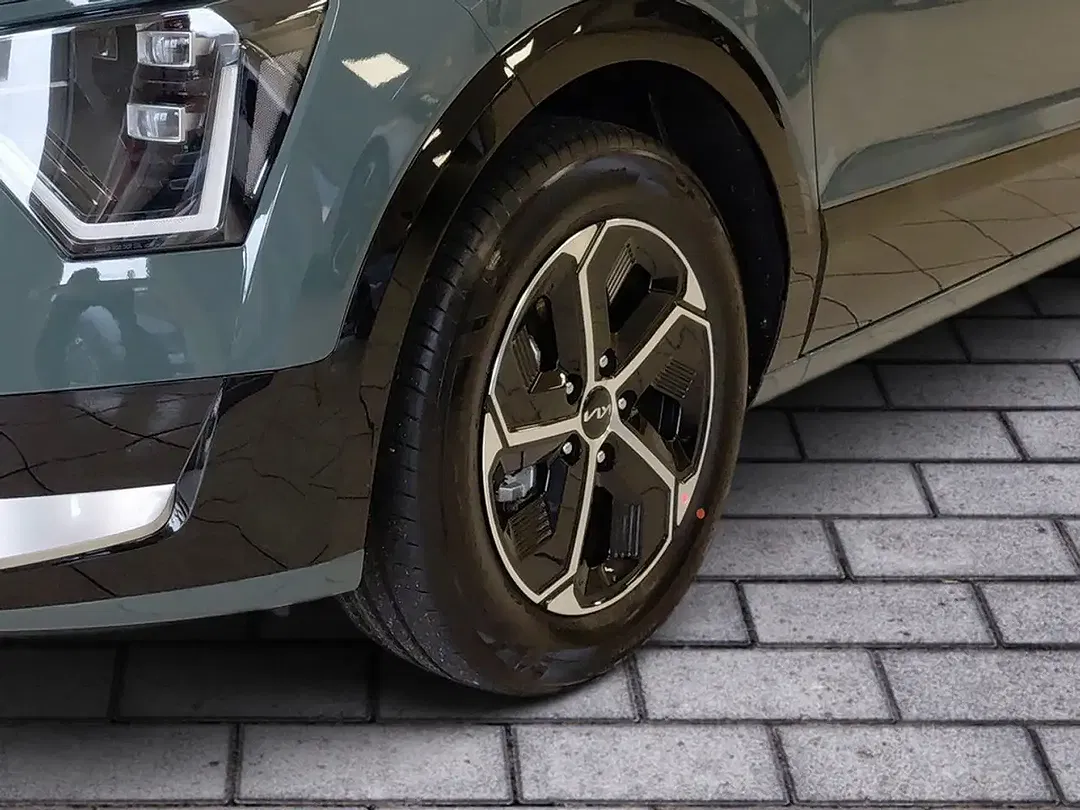 Kia Niro - Thumbnail 6