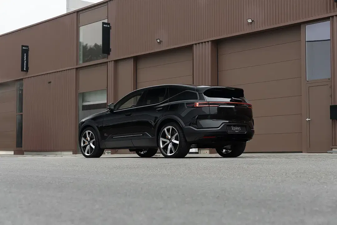 Polestar 3 - Thumbnail 10