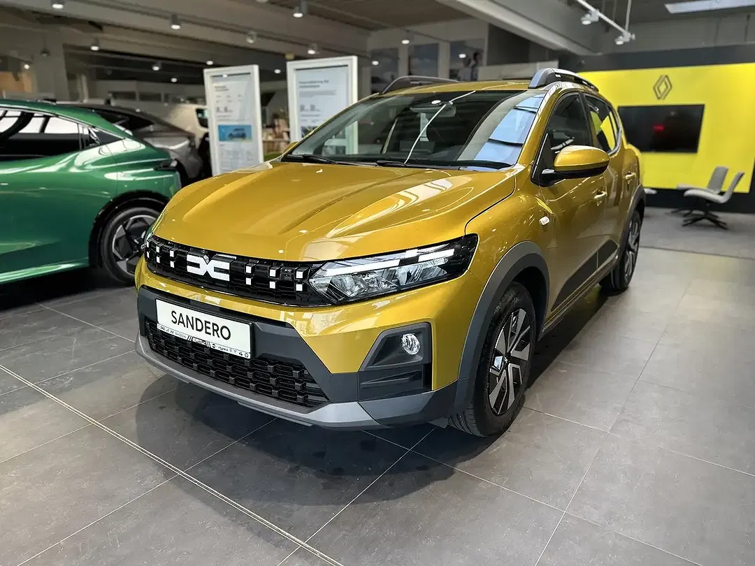 Dacia Sandero - Thumbnail 1