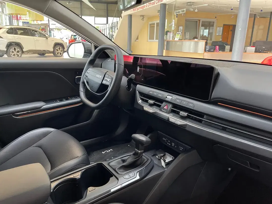 Kia K4 - Thumbnail 14