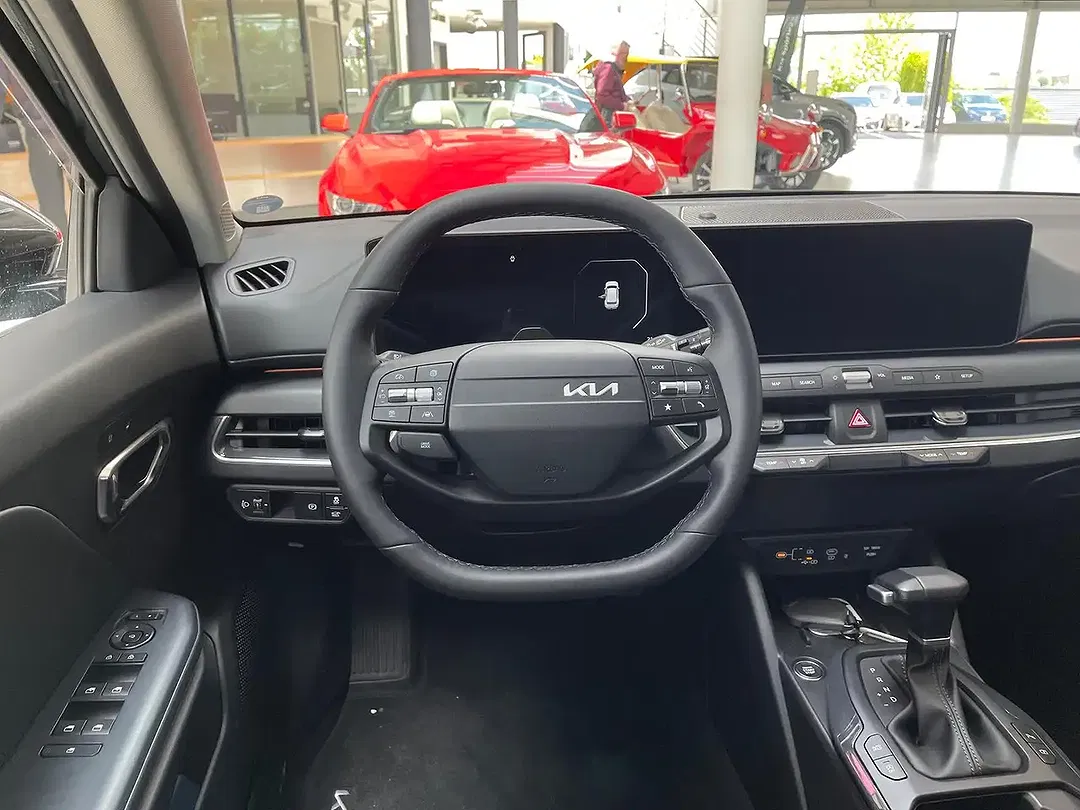 Kia K4 - Thumbnail 9