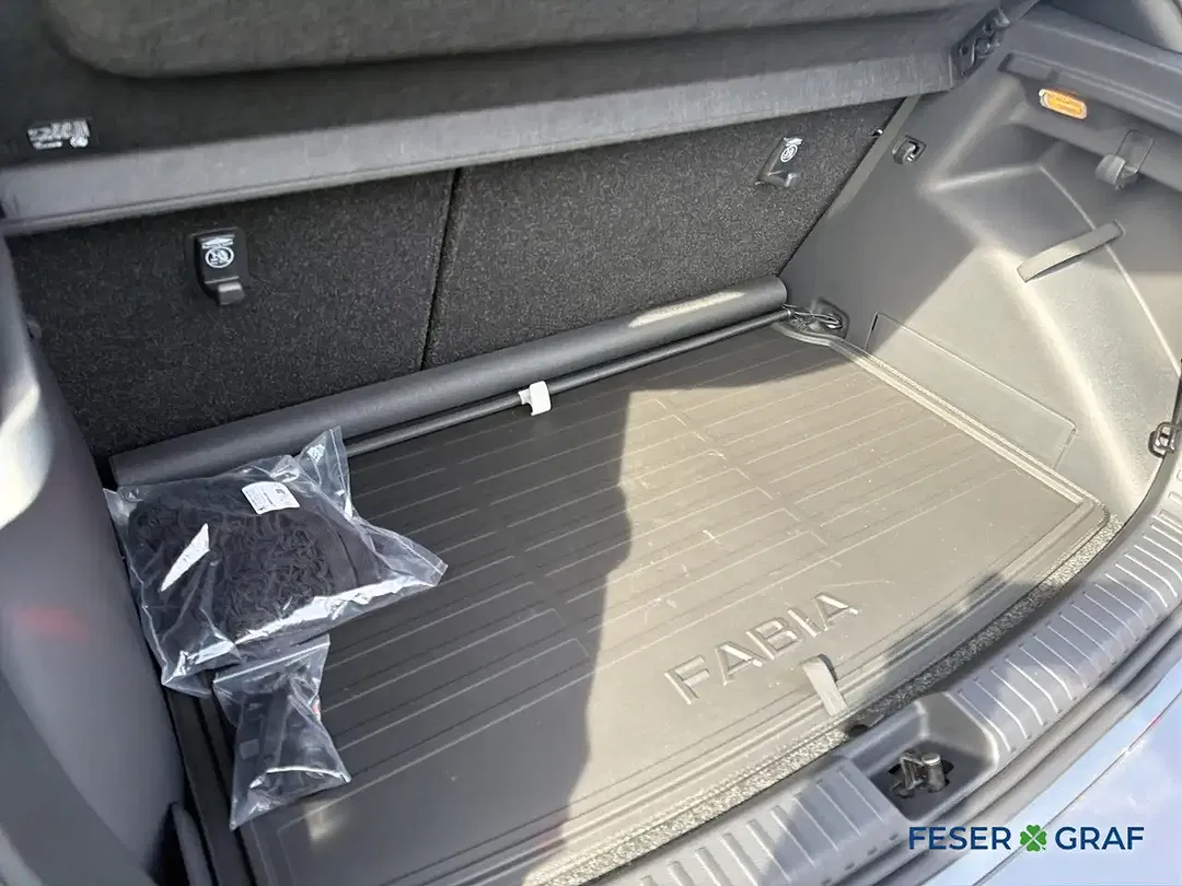 Skoda Fabia - Thumbnail 5