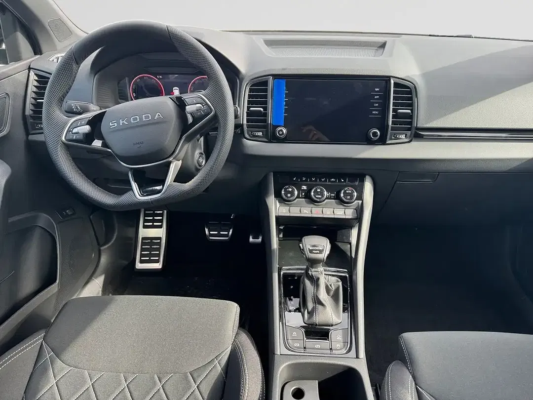 Skoda Karoq - Thumbnail 10