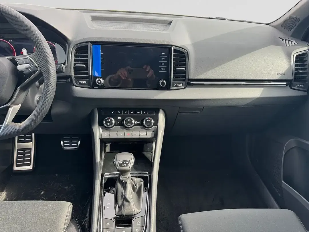 Skoda Karoq - Thumbnail 11
