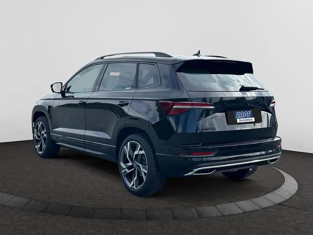 Skoda Karoq - Thumbnail 3