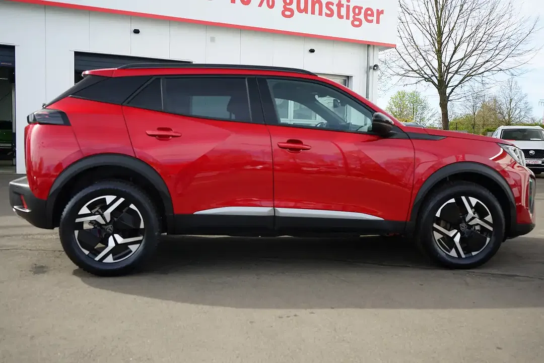 Peugeot 2008 - Thumbnail 2