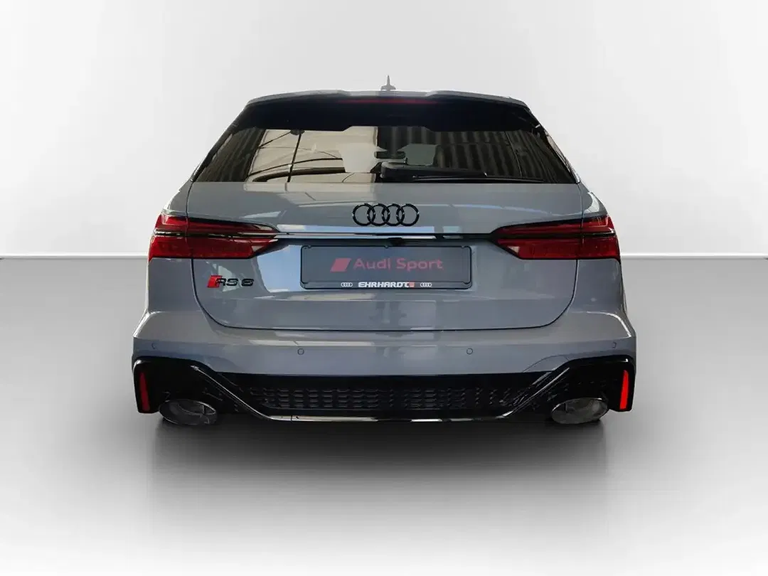 Audi RS6 - Thumbnail 5