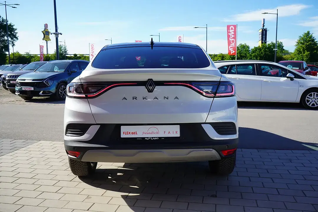 Renault Arkana - Thumbnail 3