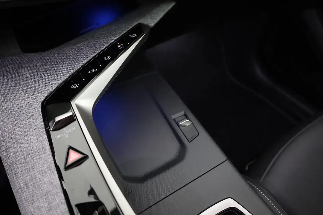 Peugeot 3008 - Thumbnail 11