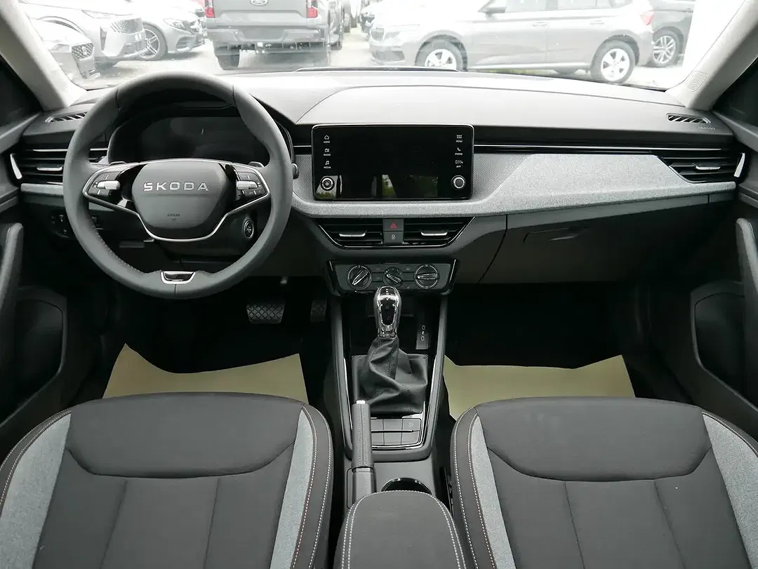 Skoda Kamiq - Thumbnail 11