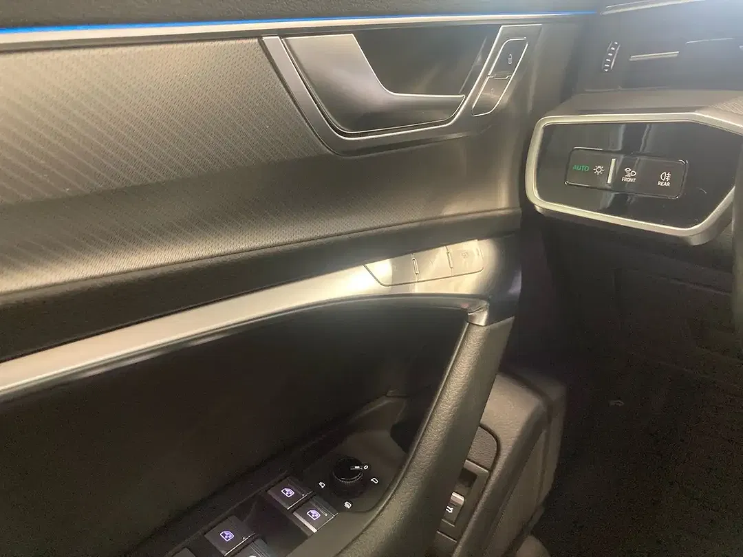 Audi A6 - Thumbnail 14