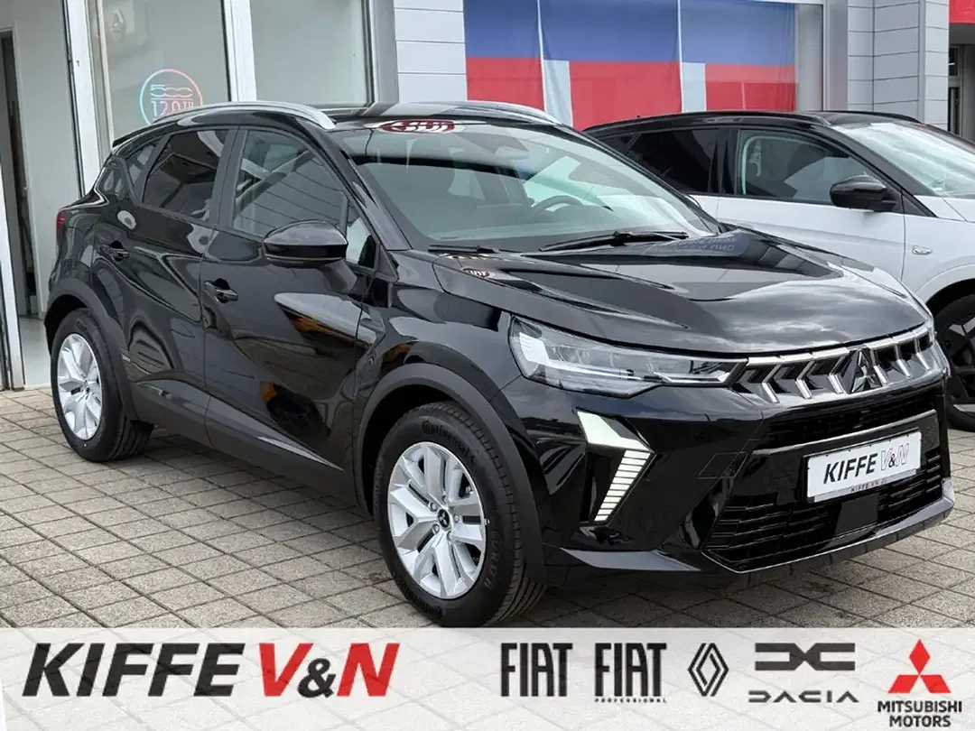 Mitsubishi ASX - Thumbnail 1