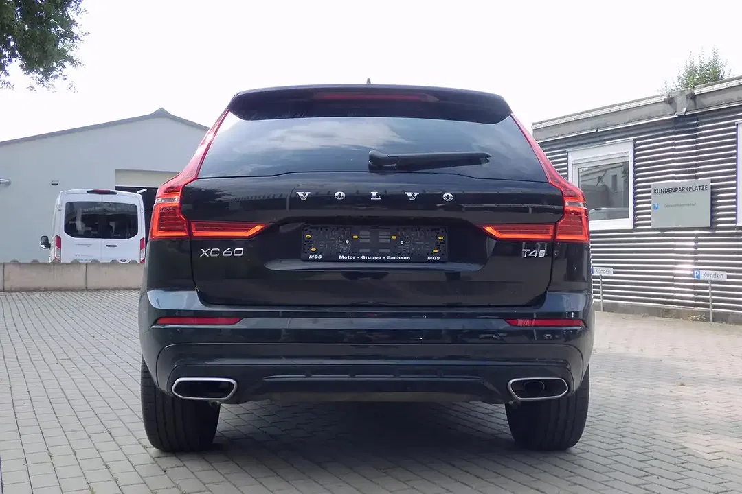 Volvo XC60 - Thumbnail 4