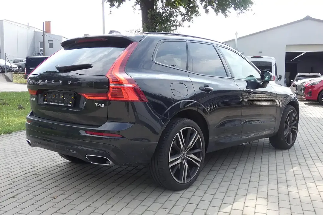 Volvo XC60 - Thumbnail 5