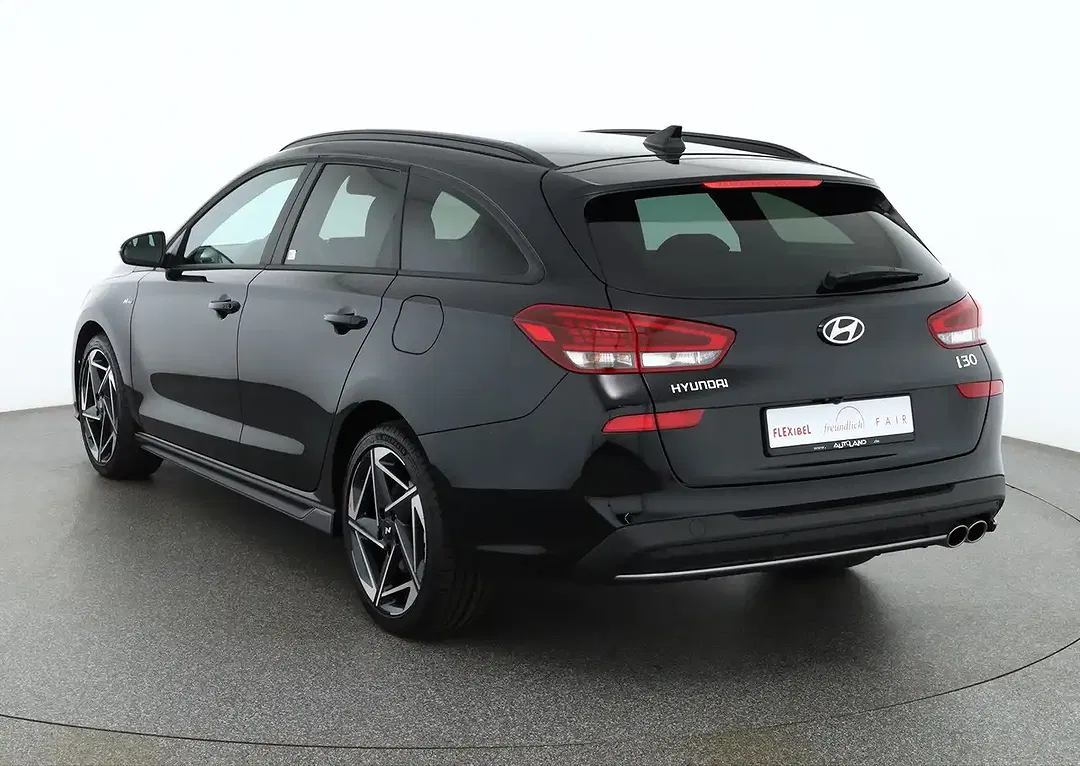 Hyundai i30 - Thumbnail 2
