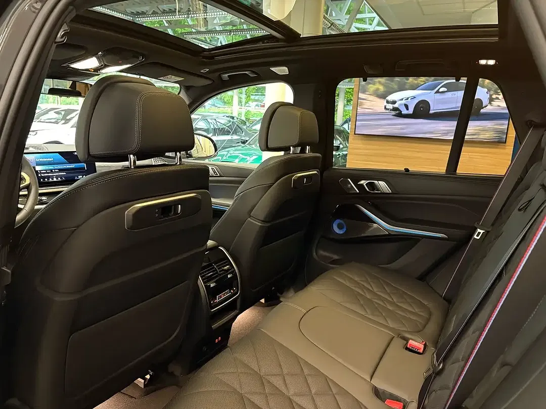 BMW X5 - Thumbnail 6