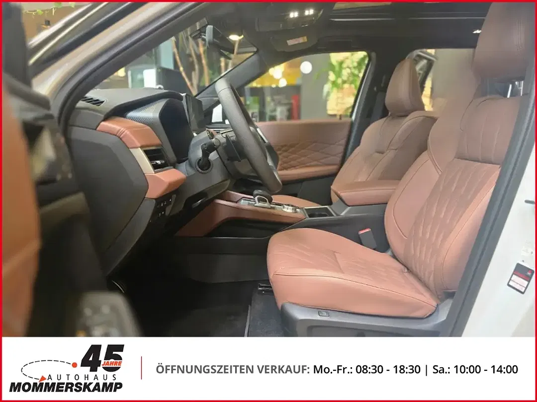 Mitsubishi Outlander - Thumbnail 5